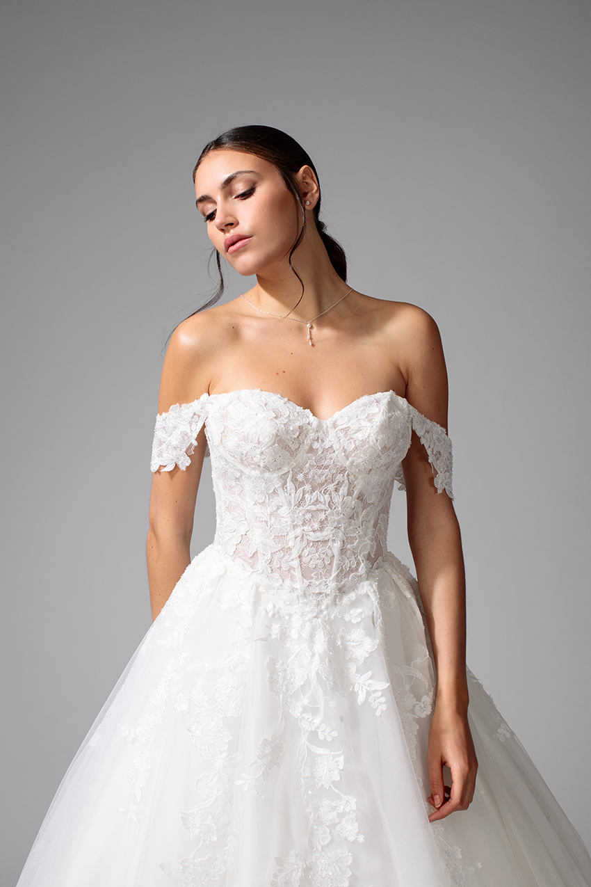 BEL22701_3 copie Robe de mariée BEL22701 Collection BELLA 2027