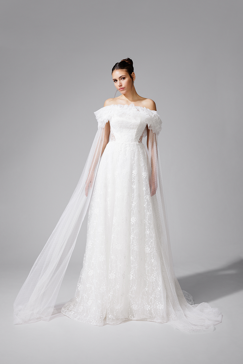 BEL22703_1.1 copie BEL22703 Collection Bella 2027 robe de mariée fluide