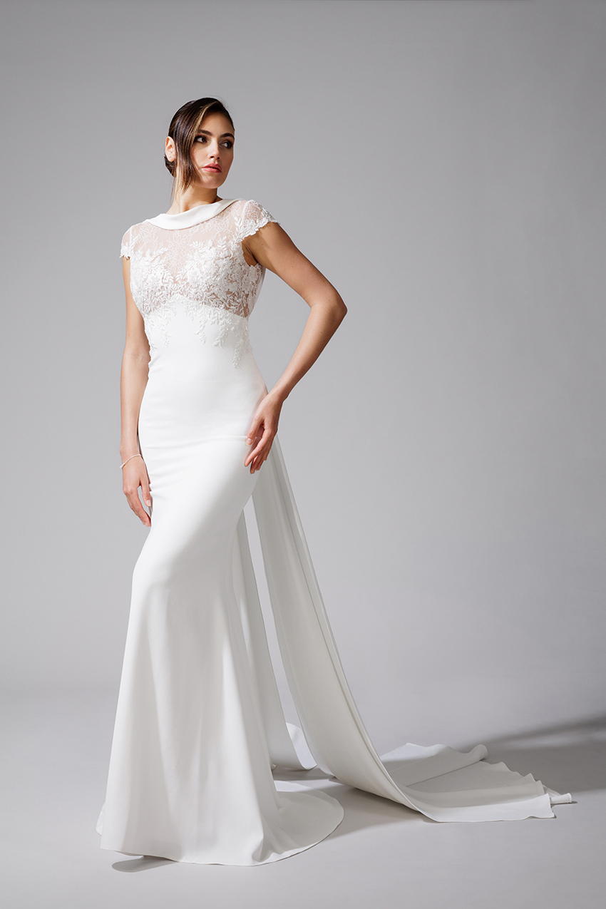 BEL22710_1 copie Robe BEL22710 droite en crêpe collection Bella 2027.