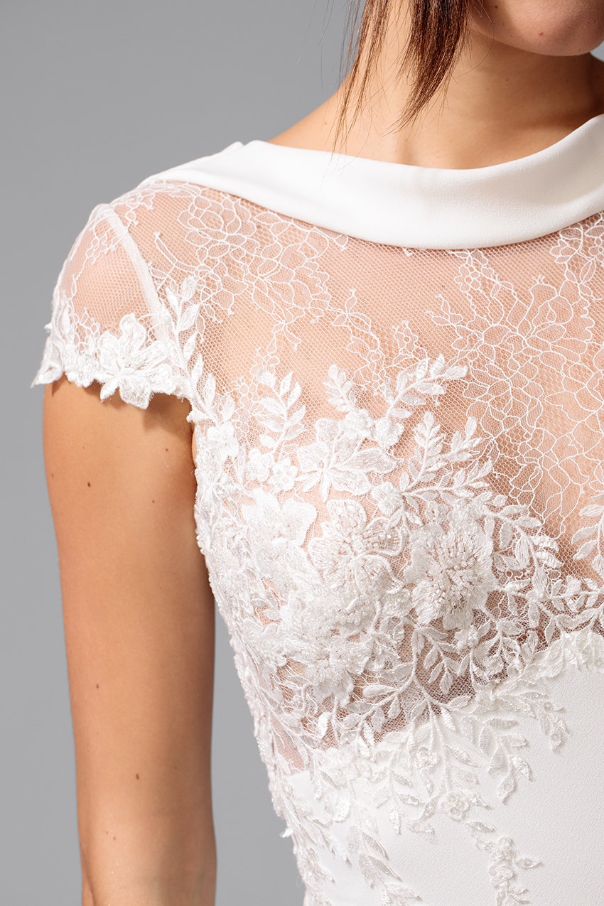 BEL22710_3 copie Robe BEL22710 droite en crêpe collection Bella 2027.